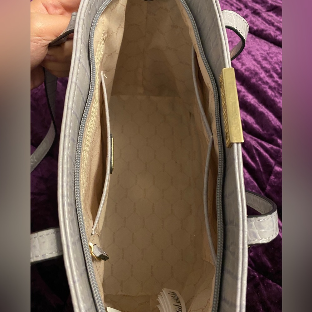 Aldo gray pleather alligator pattern bag - Picture 4 of 5